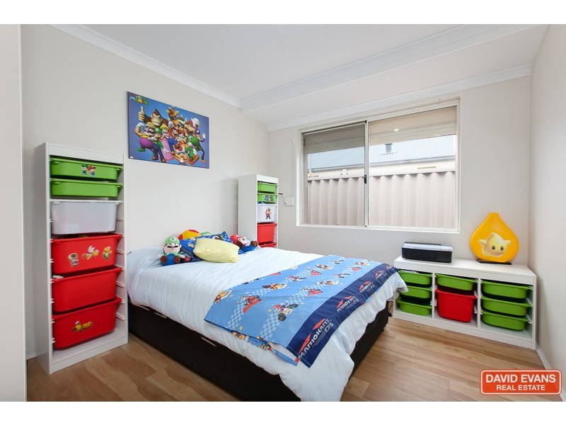 6 Eiffel Crescent, Port Kennedy WA 6172
