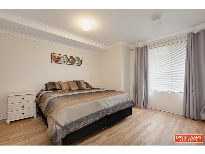 6 Eiffel Crescent, Port Kennedy WA 6172