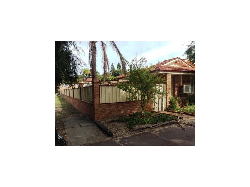 20 David Road, Waikiki WA 6169