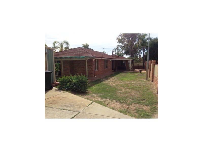 20 David Road, Waikiki WA 6169