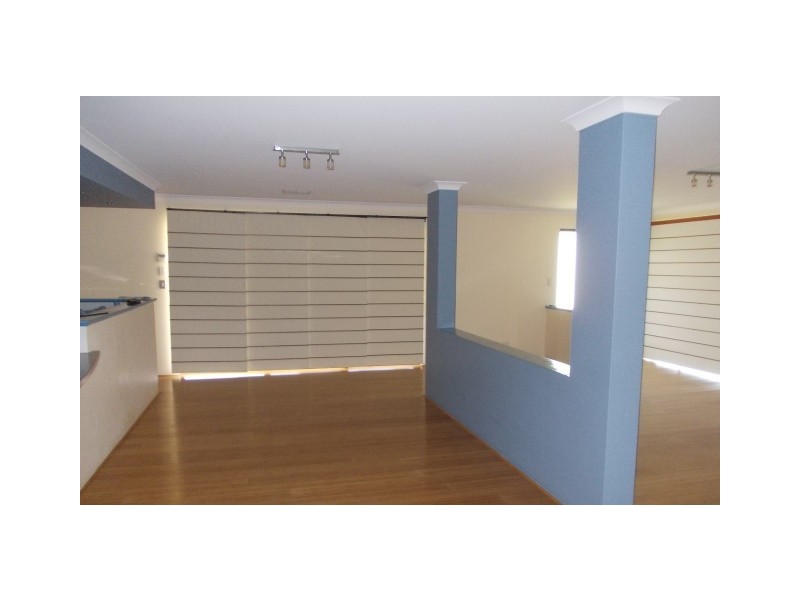 1 Edgbaston Crescent, Port Kennedy WA 6172