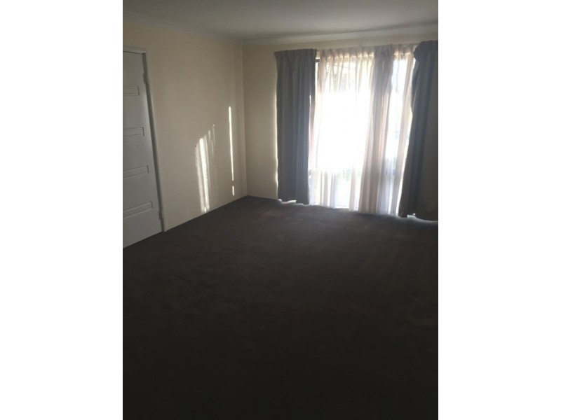 1 Edgbaston Crescent, Port Kennedy WA 6172