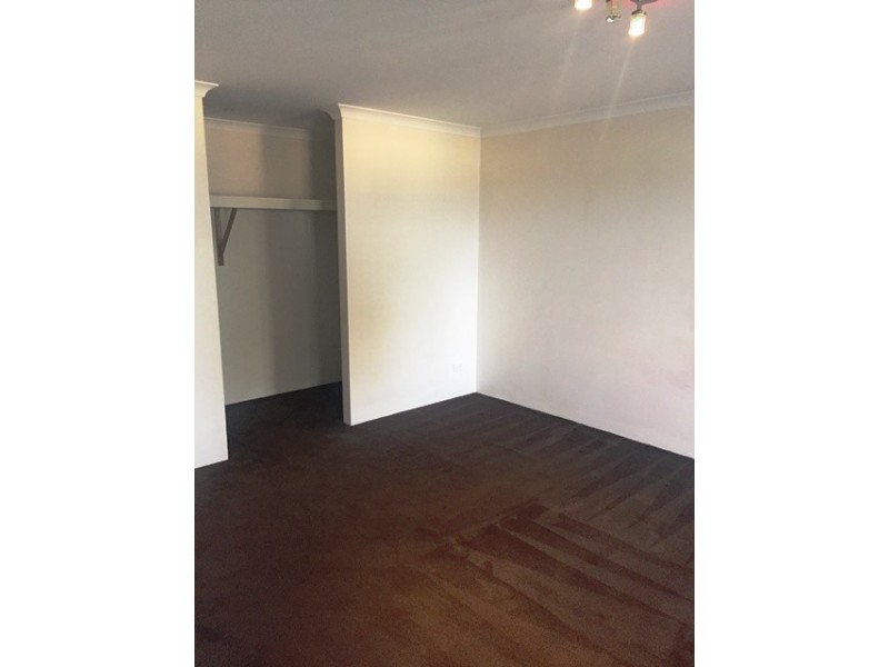 1 Edgbaston Crescent, Port Kennedy WA 6172