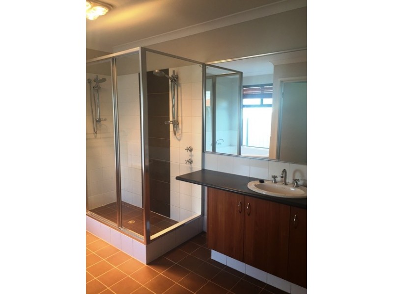 1 Edgbaston Crescent, Port Kennedy WA 6172