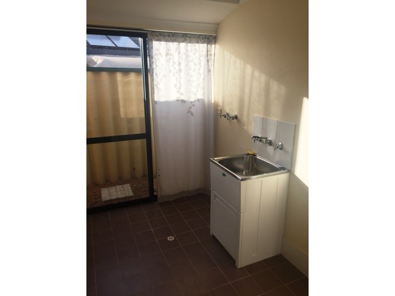 1 Edgbaston Crescent, Port Kennedy WA 6172