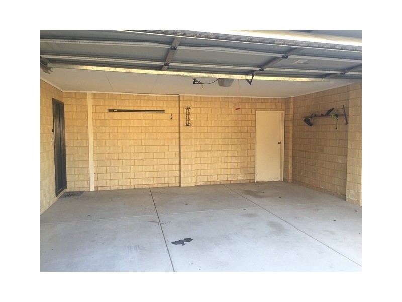 1 Edgbaston Crescent, Port Kennedy WA 6172