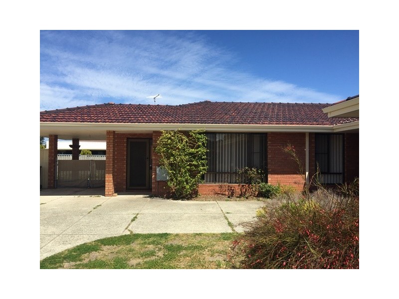 4B Andros Road, Safety Bay WA 6169