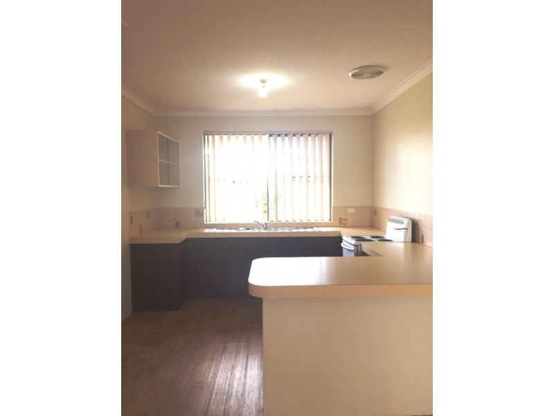 4A Andros Road, Safety Bay WA 6169