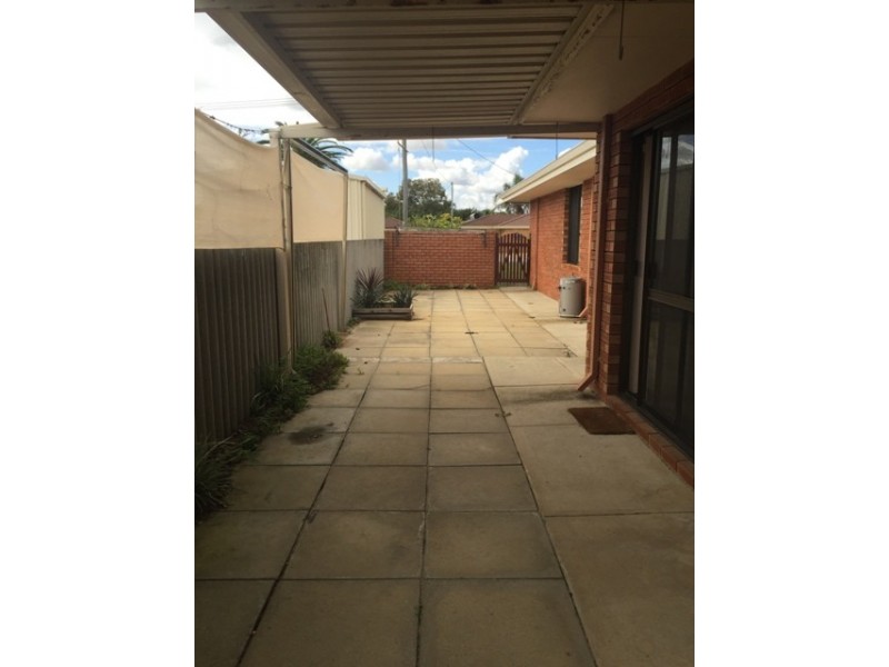 4A Andros Road, Safety Bay WA 6169