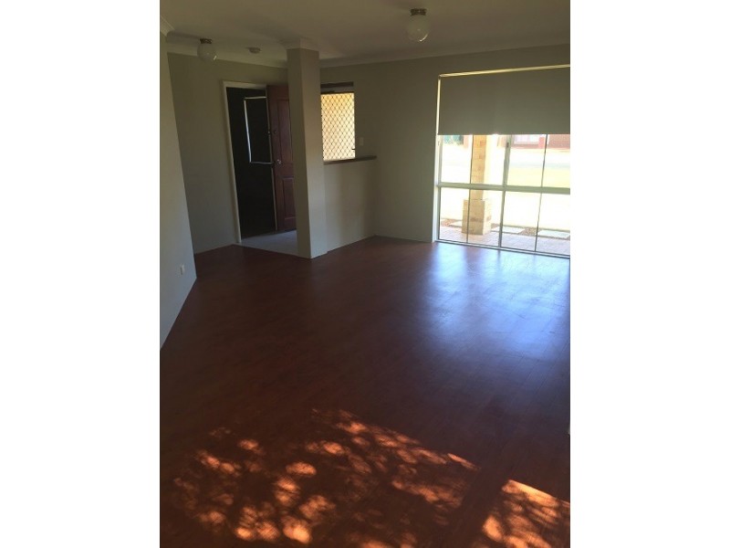 6 Kentia Close, Warnbro WA 6169