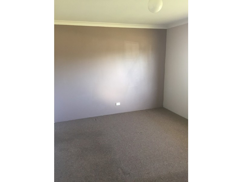 6 Kentia Close, Warnbro WA 6169