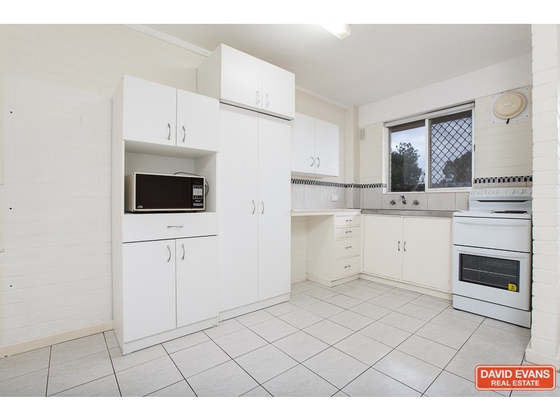 2/45 Parkin Street, Rockingham WA 6168
