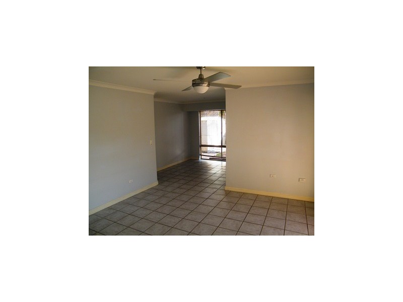 38 Porter Gardens, Leda WA 6170