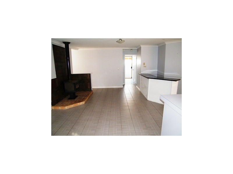 38 Porter Gardens, Leda WA 6170