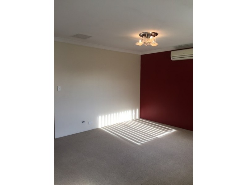 Unit 9/6 Bristol Street, Warnbro WA 6169