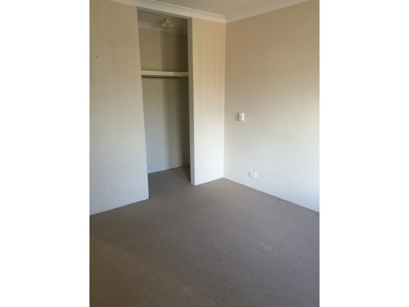 Unit 9/6 Bristol Street, Warnbro WA 6169