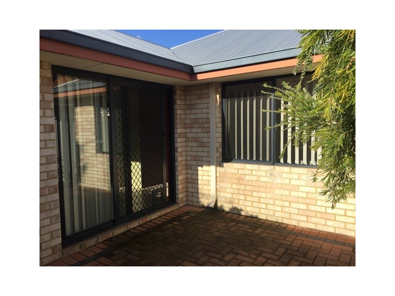 Unit 9/6 Bristol Street, Warnbro WA 6169