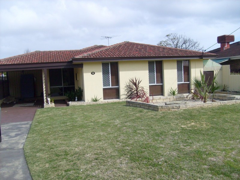 8 Mariano Court, Rockingham WA 6168