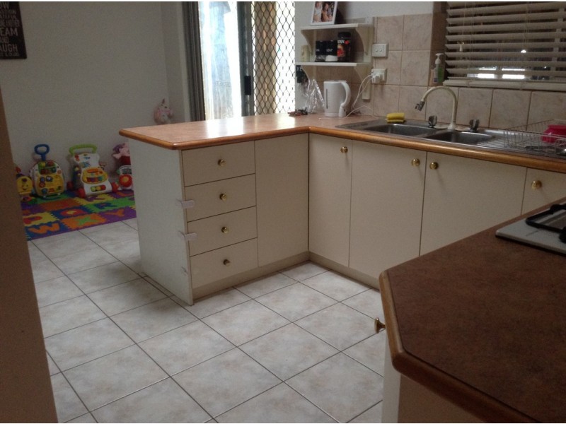 8 Mariano Court, Rockingham WA 6168