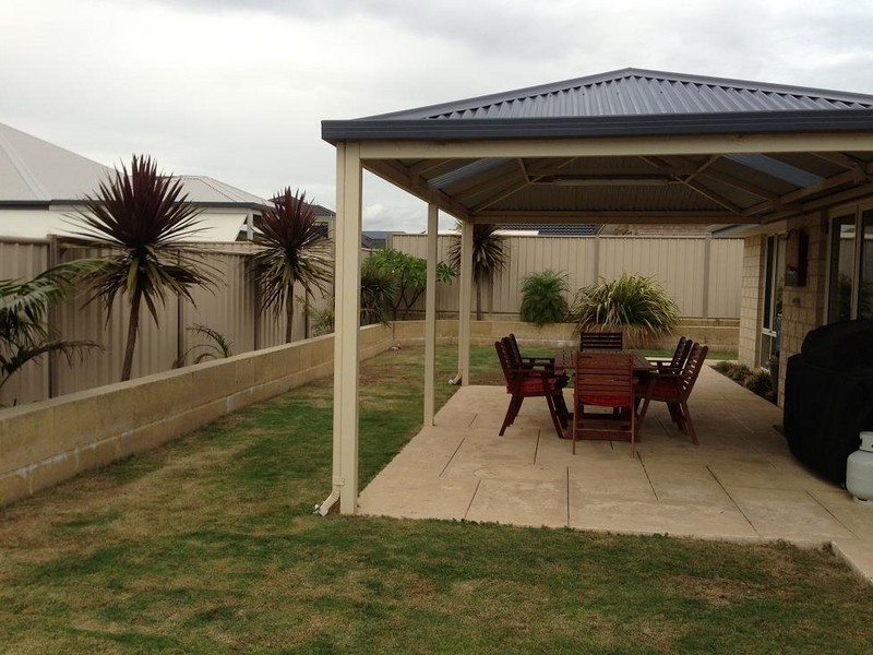 11 Chelan Way, Secret Harbour WA 6173