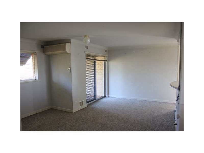16/26 Morrit Way, Parmelia WA 6167