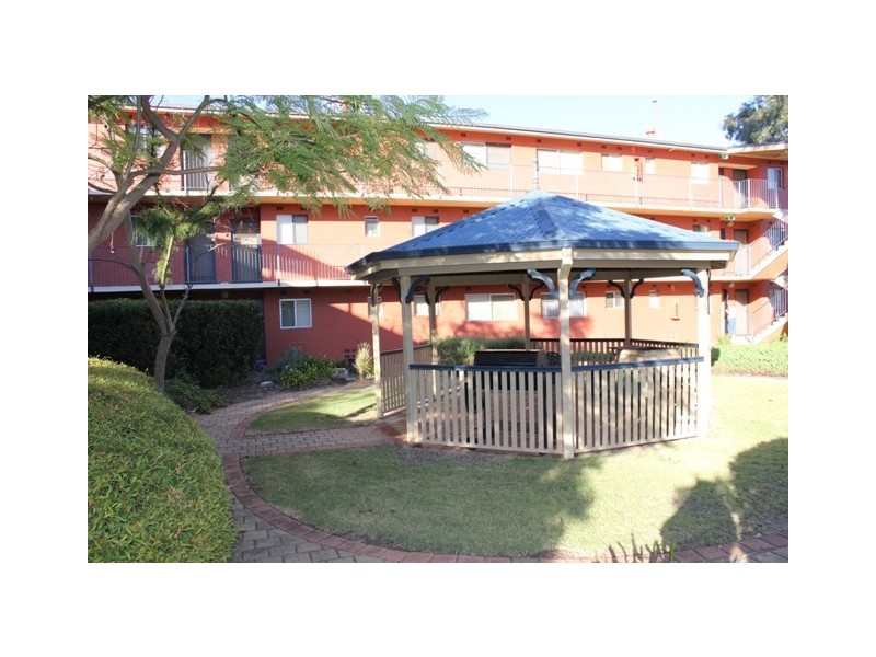 16/26 Morrit Way, Parmelia WA 6167