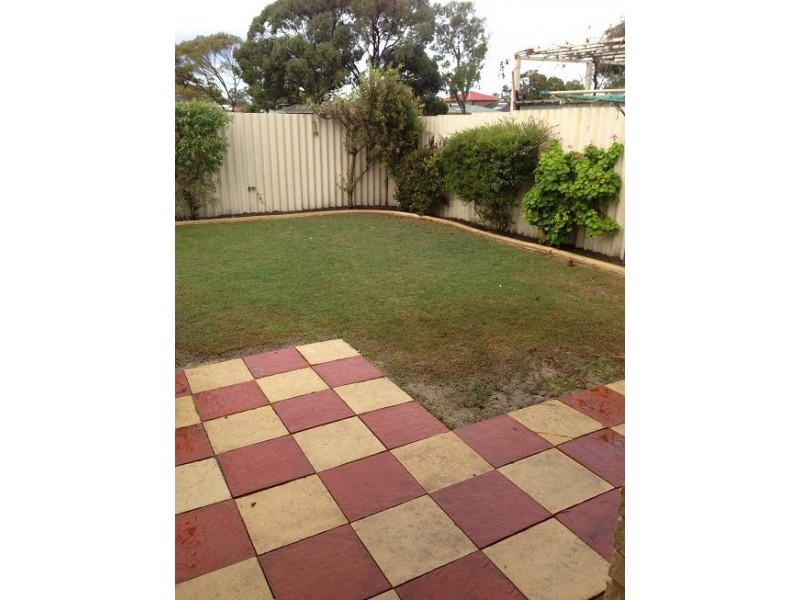 5/5 Merope Close, Rockingham WA 6168