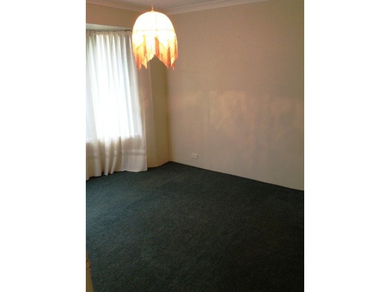 1 Helena Road, Cooloongup WA 6168