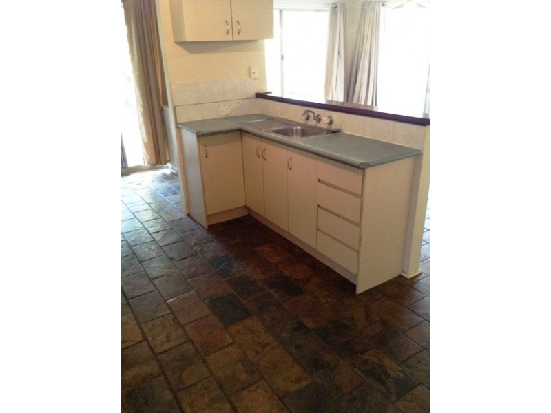 1 Helena Road, Cooloongup WA 6168