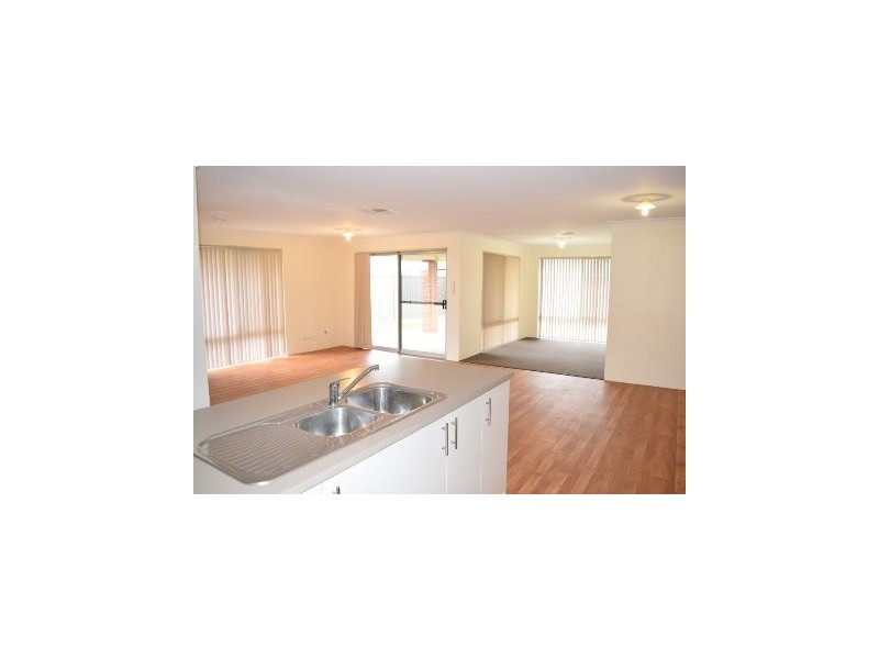 3 Maiden Way, Baldivis WA 6171