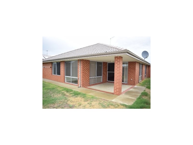 3 Maiden Way, Baldivis WA 6171