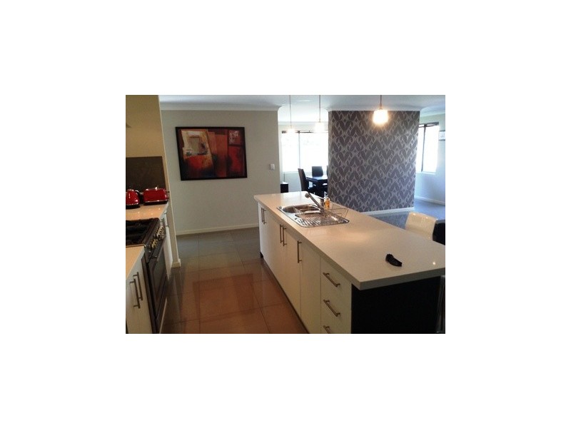 10 Yelbeni Loop, Baldivis WA 6171