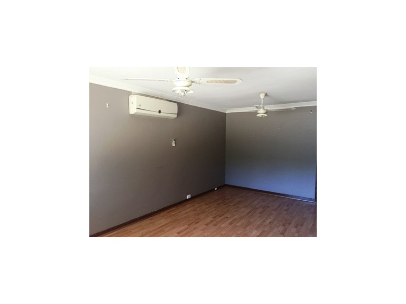 54B Saw Avenue, Rockingham WA 6168