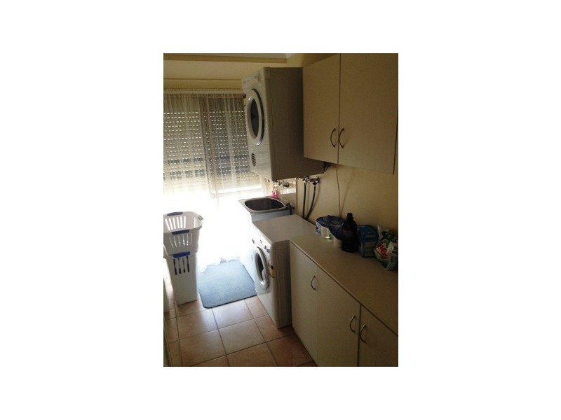 3 Minigwal Loop, Waikiki WA 6169