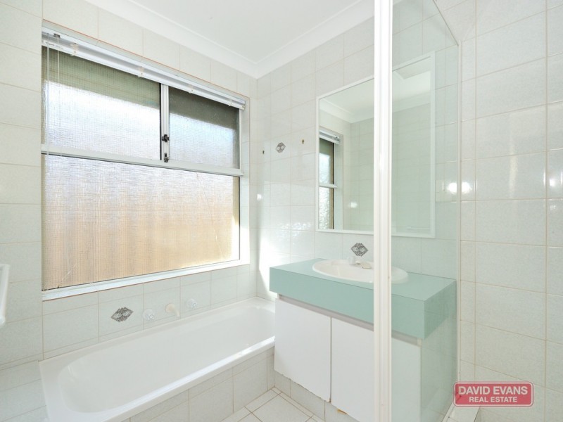 14 Fairview Drive, Waikiki WA 6169