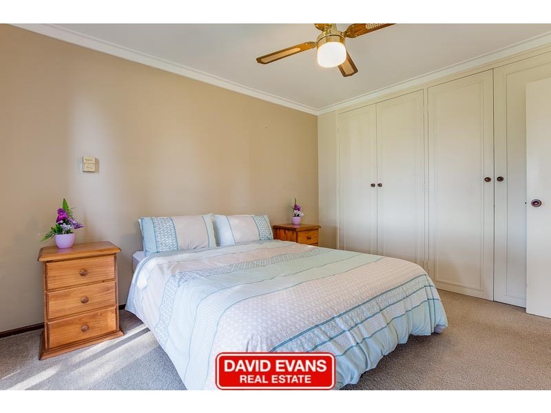 23 Quamby Place, Rockingham WA 6168