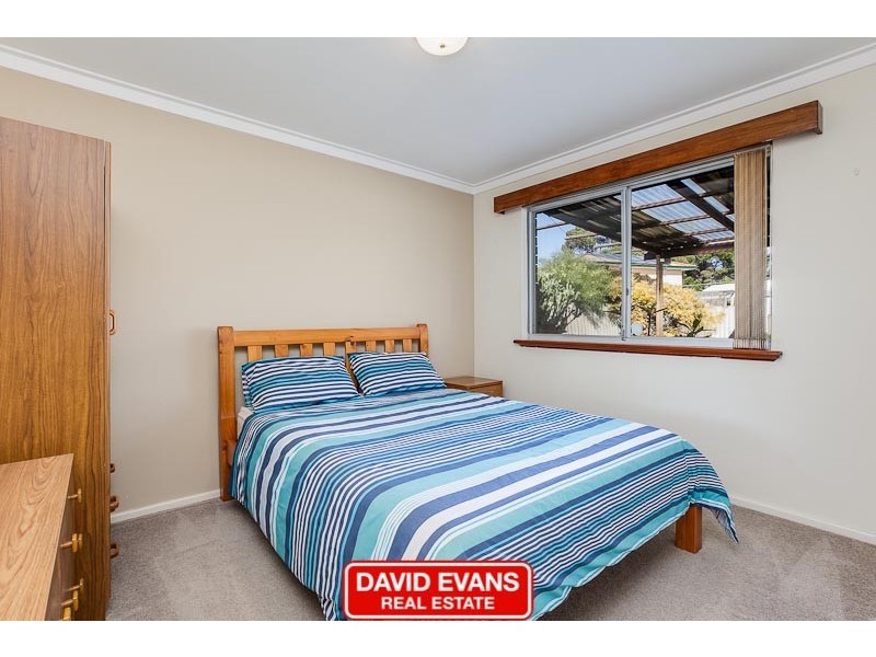 23 Quamby Place, Rockingham WA 6168