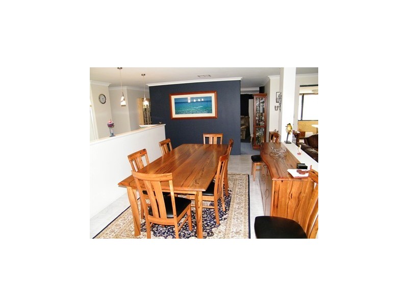 14 Andromeda Street, Rockingham WA 6168