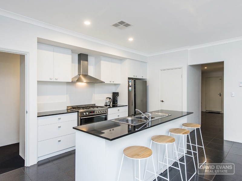 10A Antila Place, Rockingham WA 6168