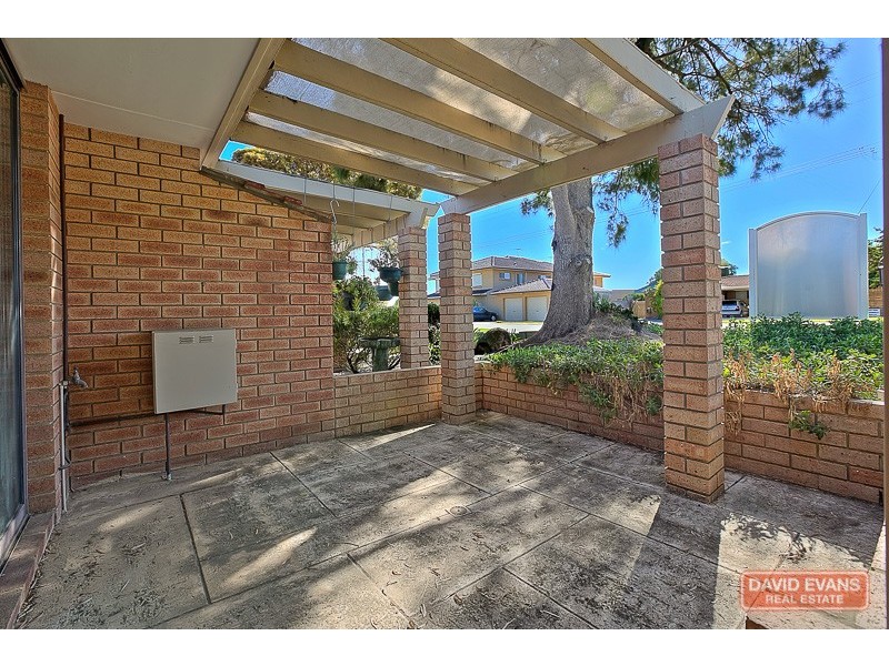2/3 Alexandra Street, Rockingham WA 6168