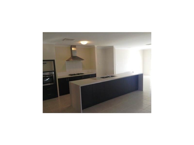 2B Snook Crescent, Hilton WA 6163