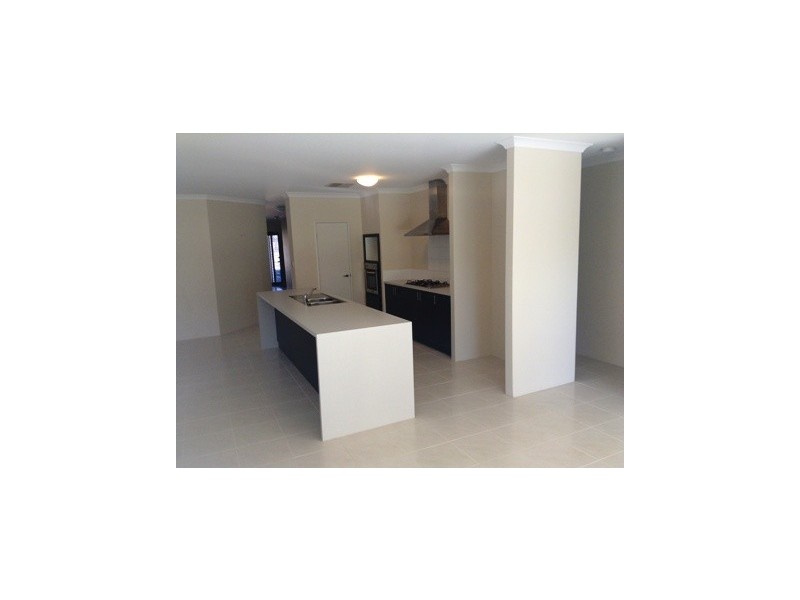 2B Snook Crescent, Hilton WA 6163