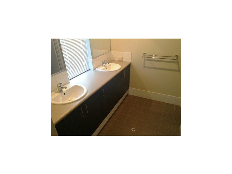 2B Snook Crescent, Hilton WA 6163