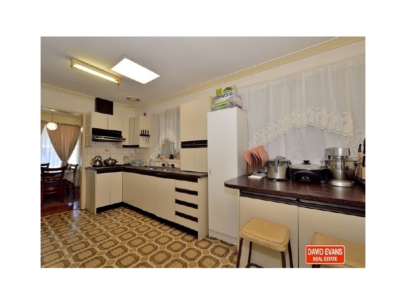 168 Kent Street, Rockingham WA 6168