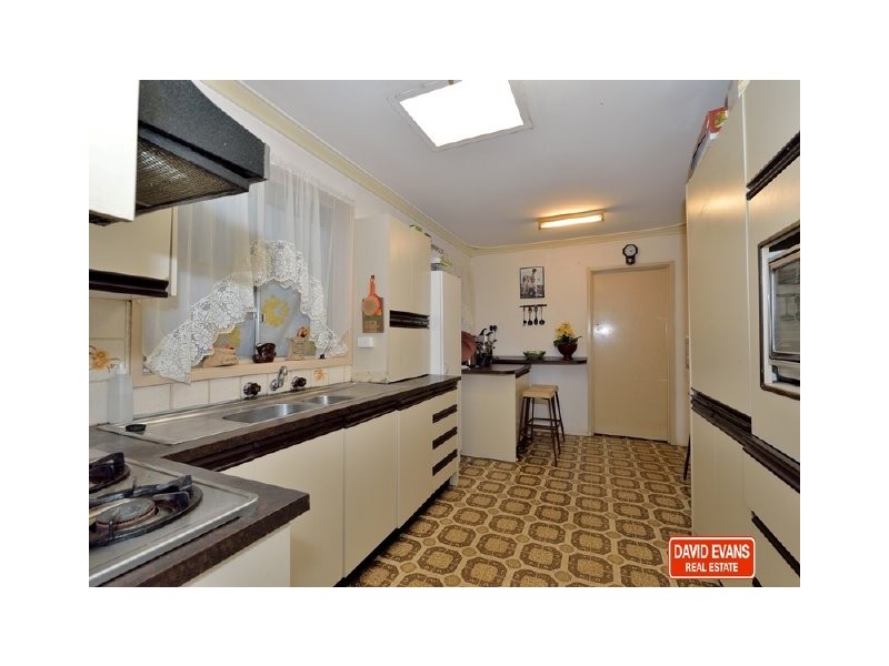 168 Kent Street, Rockingham WA 6168