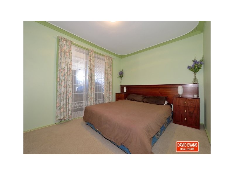 168 Kent Street, Rockingham WA 6168