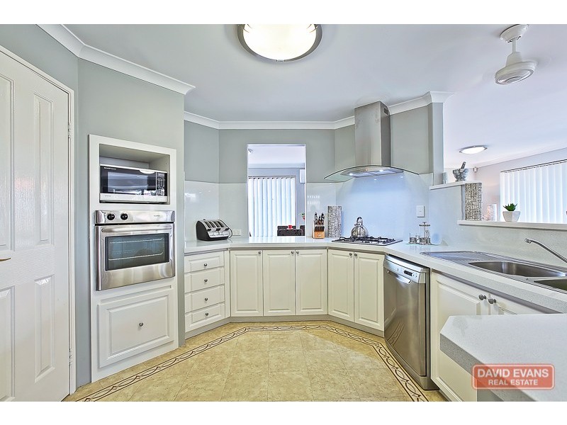 20 Lyttleton Street, Rockingham WA 6168