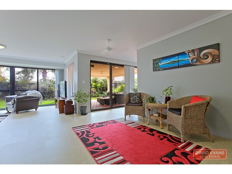 20 Lyttleton Street, Rockingham WA 6168