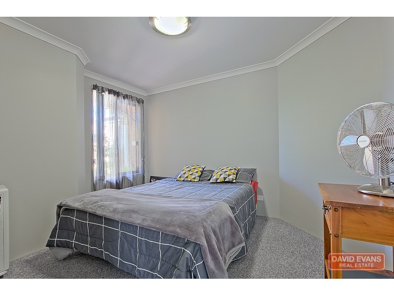 20 Lyttleton Street, Rockingham WA 6168