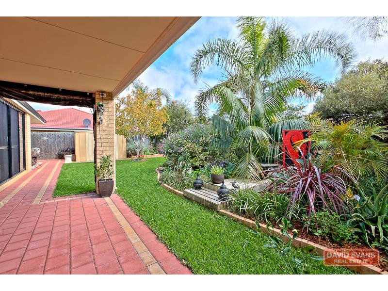 20 Lyttleton Street, Rockingham WA 6168